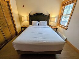 Red Hawk Townhomes 2338