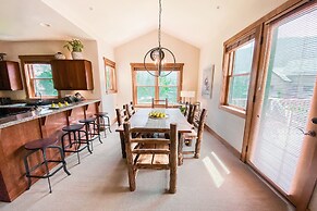 Red Hawk Townhomes 2338