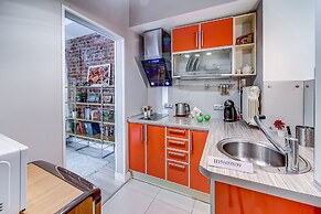 Apartment Vesta near Tavrichesky garden