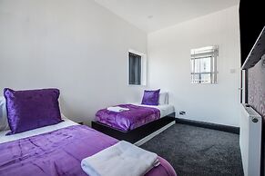 Mixies Manor Sasco Apartments