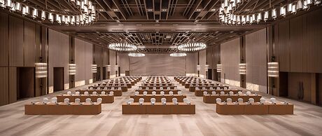 HUALUXE Qingdao Licang