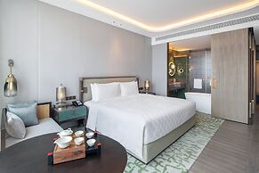 HUALUXE Qingdao Licang