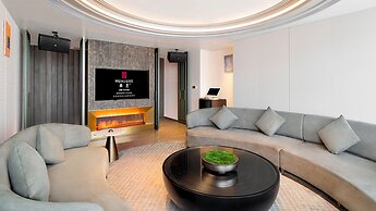 HUALUXE Qingdao Licang