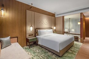 HUALUXE Qingdao Licang