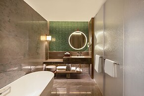 HUALUXE Qingdao Licang