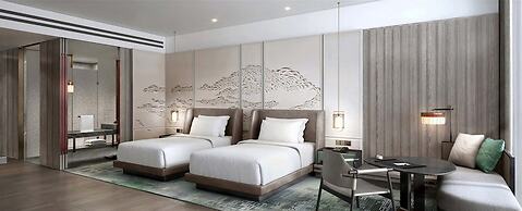 HUALUXE Qingdao Licang