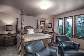 White Mountain Chateau