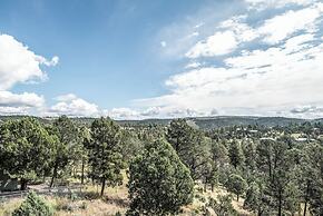 White Mountain Chateau