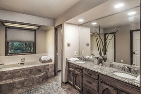 White Mountain Chateau