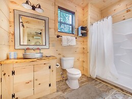 Bearly Hidden by Jackson Mountain Rentals