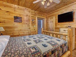Family Ties Lodge by Jackson Mountain Rentals