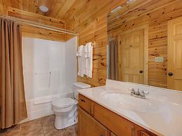 Family Ties Lodge by Jackson Mountain Rentals