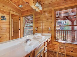 Family Ties Lodge by Jackson Mountain Rentals