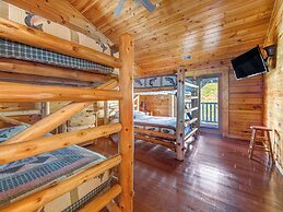 Family Ties Lodge by Jackson Mountain Rentals