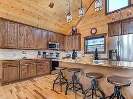 Splashtastic View Lodge by Jackson Mountain Rentals