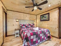 Splashtastic View Lodge by Jackson Mountain Rentals