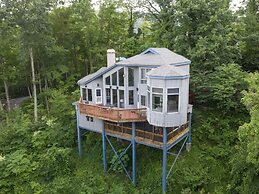 Birdsong by Jackson Mountain Rentals