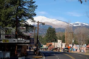 Ruidoso Pines