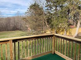 Country Comfy Right in Town