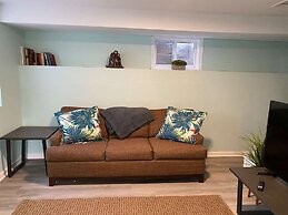 Country Living Patio Apartment in Town