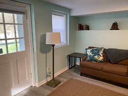 Country Living Patio Apartment in Town