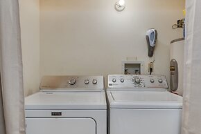 Acoma - Majestic Views, Near the Santa Fe Opera and Four Seasons in Te