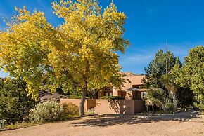 Acoma - Majestic Views, Near the Santa Fe Opera and Four Seasons in Te