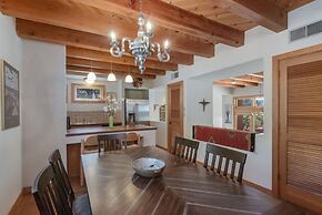 Acoma - Majestic Views, Near the Santa Fe Opera and Four Seasons in Te