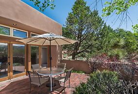 Acoma - Majestic Views, Near the Santa Fe Opera and Four Seasons in Te