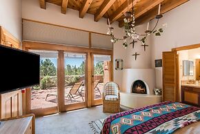 Acoma - Majestic Views, Near the Santa Fe Opera and Four Seasons in Te