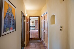 Apodaca - Spacious East Side Home With Countryside Views