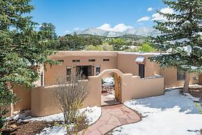 Apodaca - Spacious East Side Home With Countryside Views