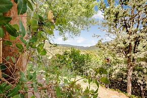 Canyon View Retreat - All Adobe Home, Tranquil Setting, Spectacular Vi