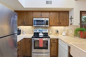 Casa Mariani - Stylish, Private, Serene - NEW Listing