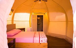 Chingene Glamping