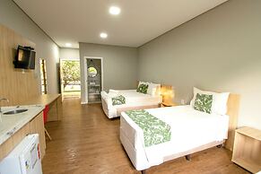 Cabana's Acqua Hotel