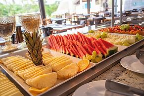 Cabana's Acqua Hotel