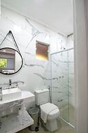 Cabana's Acqua Hotel