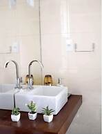Cabana's Acqua Hotel