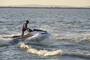 Hanuwantiya Tent City Jal Mahotsav
