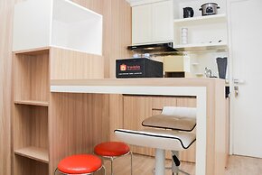 Comfort And Homey 2Br At Springlake Apartment Bekasi