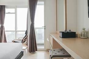 Minimalist And Strategic Studio Room At Menteng Park Apartment