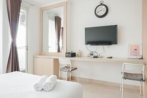 Minimalist And Strategic Studio Room At Menteng Park Apartment
