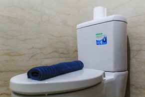 Nice And Fancy Studio Room At Menteng Park Apartment