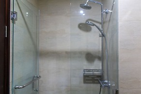 Nice And Fancy Studio Room At Menteng Park Apartment