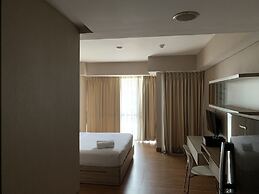 Comfortable And Nice Studio Room Apartement At H Residence
