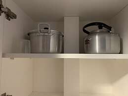 Comfortable And Nice Studio Room Apartement At H Residence