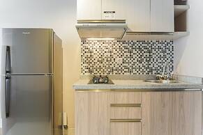 Comfortable And Nice Studio Room Apartement At H Residence