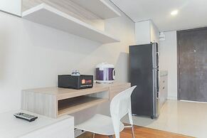 Comfortable And Nice Studio Room Apartement At H Residence