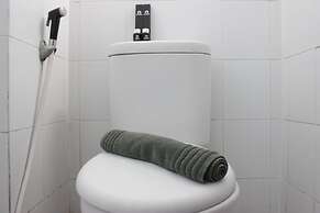 Minimalist Studio Room At Gateway Ahmad Yani Cicadas Apartment